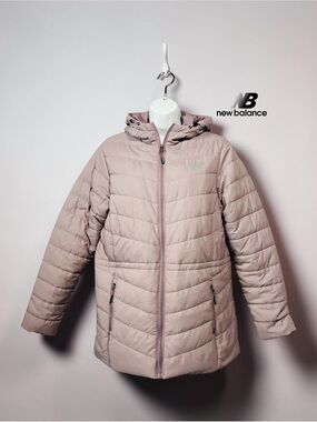 New Balance, Women’s Quilted Puffer Jacket Hooded, Pink Taupe, Medium